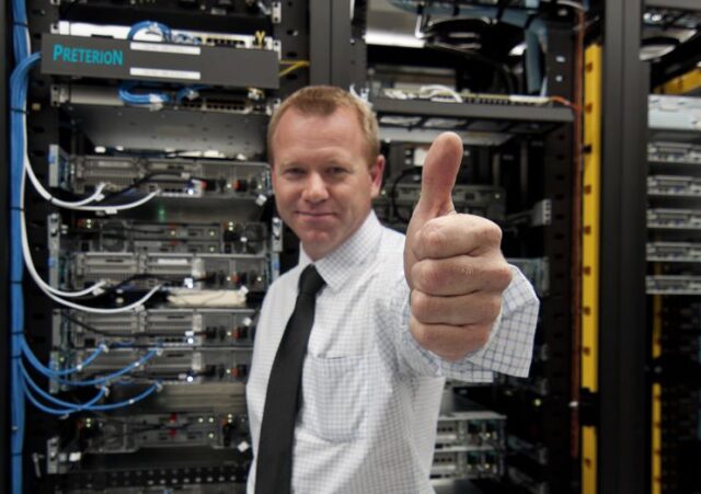 Preterion - Local IT Support technician in data center
